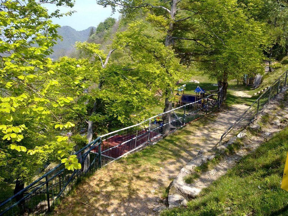 Funivie Del Lago Maggiore Hotel Лавено Екстериор снимка